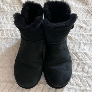 UGG Bailey Button Ankle Boots